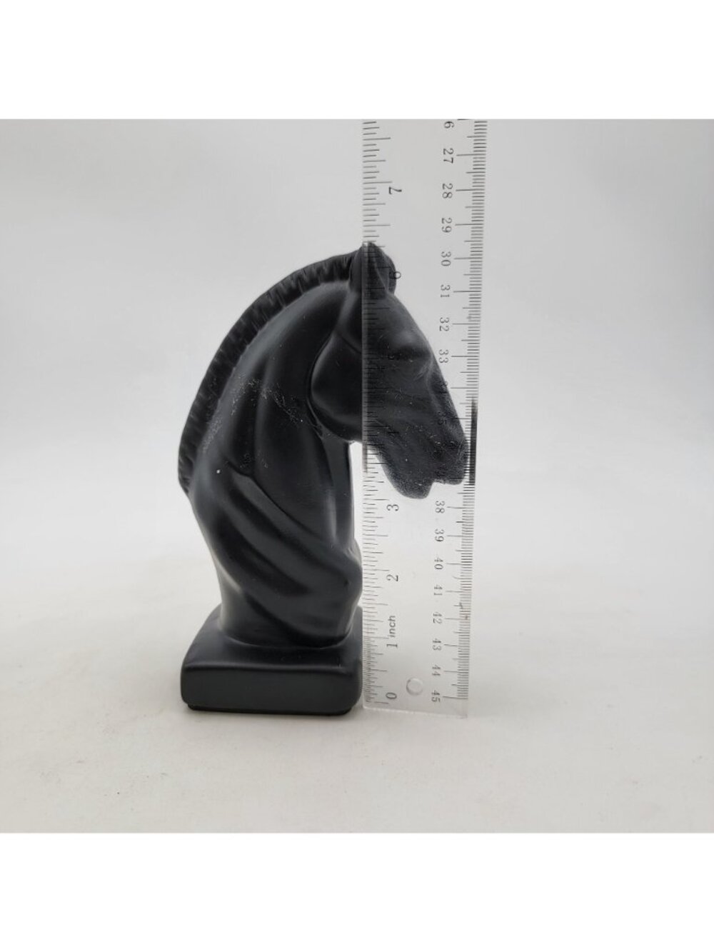 Black Horse Head Chess Piece Statue Table Decor - Picture 10 of 11